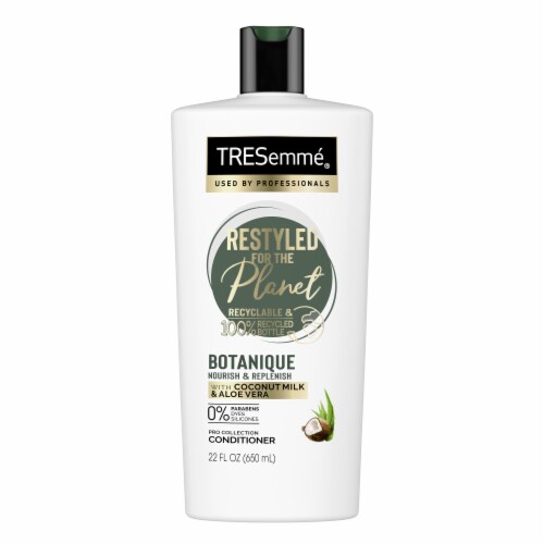 TRESemme RESTYLED FOR THE BOTANIQUE WITH COCONUT MILK & ALOE